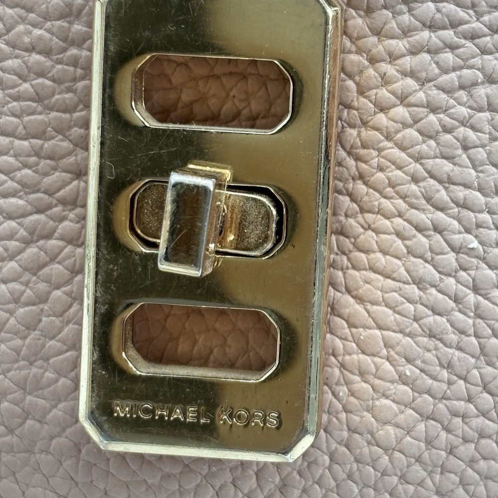 Michael Kors Karson Leather Tote - Picture 2 of 10